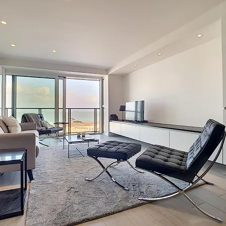 Rubensplein 7p, 4 Adults & 3 Kids - Free Parking Apartmán *